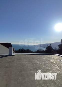 Дом 312м&sup2;, 3-этажный, участок 6 сот.  