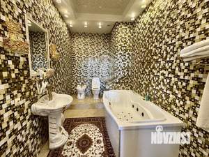 Дом 631м², 4-этажный, участок 8 сот.  