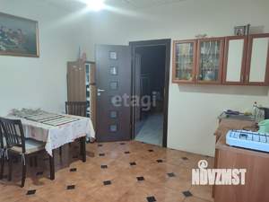 Дом 211м², 3-этажный, участок 1 сот.  