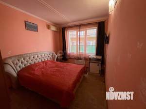 Дом 750м², 3-этажный, участок 6 сот.  