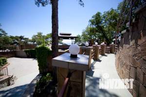 Дом 600м², 3-этажный, участок 12 сот.  