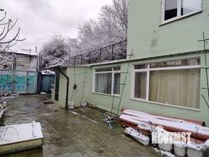 Дом 100м&sup2;, 3-этажный, участок 4 сот.  