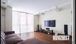 Дом 1450м², 3-этажный, участок 42 сот.  