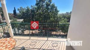 Дом 180м&sup2;, 3-этажный, участок 4 сот.  