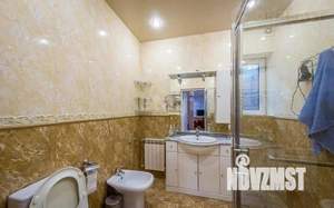 Дом 150м², 3-этажный, участок 7 сот.  
