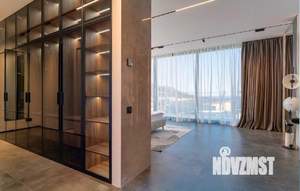 Дом 240м², 3-этажный, участок 8 сот.  