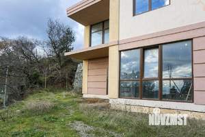 Дом 129м&sup2;, 2-этажный, участок 2 сот.  