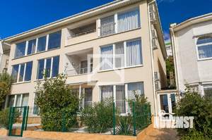 Таунхаус 270м&sup2;, 3-этажный, участок 1 сот.  