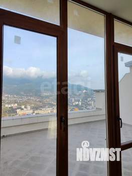 Таунхаус 170м&sup2;, 3-этажный, участок 1 сот.  