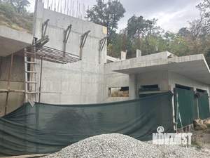 Дом 350м&sup2;, 2-этажный, участок 10 сот.  