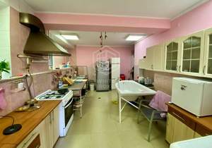 Дом 590м², 3-этажный, участок 9 сот.  