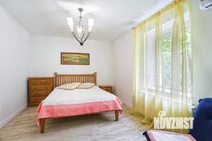 Дом 626м², 4-этажный, участок 10 сот.  