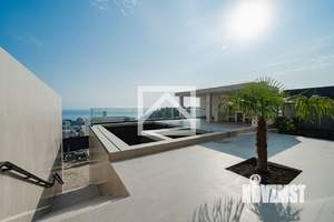 Дом 290м², 3-этажный, участок 5 сот.  