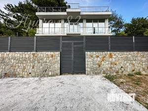 Коттедж 315м&sup2;, 2-этажный, участок 12 сот.  