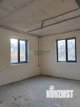 Дом 460м², 3-этажный, участок 10 сот.  