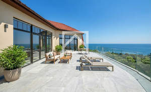 Дом 581м&sup2;, 3-этажный, участок 5 сот.  