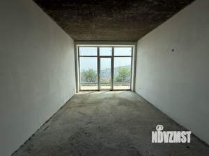 Дом 300м², 3-этажный, участок 6 сот.  