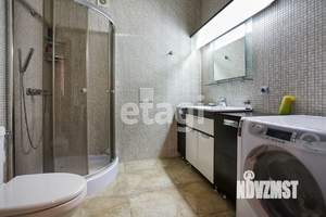 Дом 314м&sup2;, 3-этажный, участок 1 сот.  