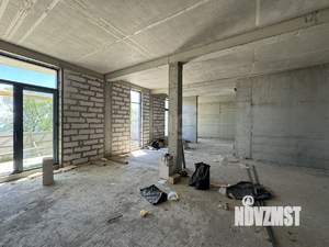 Дом 280м², 3-этажный, участок 12 сот.  