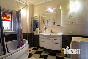 Дом 76м&sup2;, 2-этажный, участок 1 сот.  