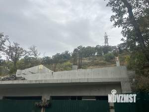 Дом 350м&sup2;, 2-этажный, участок 10 сот.  