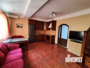 Дом 240м&sup2;, 4-этажный, участок 2 сот.  