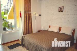 Дом 447м&sup2;, 3-этажный, участок 4 сот.  