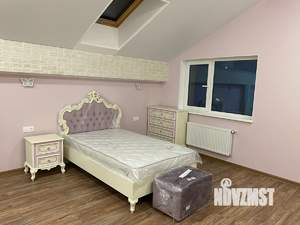 Дом 264м&sup2;, 3-этажный, участок 3 сот.  