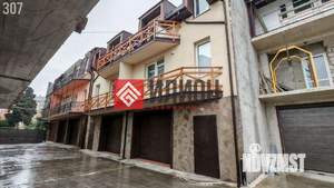 Таунхаус 345м², 3-этажный, участок 1 сот.  