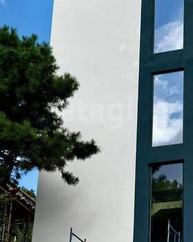 Дом 584м&sup2;, 3-этажный, участок 4 сот.  