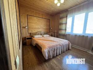 Дом 80м&sup2;, 2-этажный, участок 6 сот.  