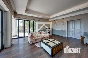 Дом 450м², 2-этажный, участок 15 сот.  
