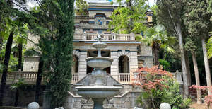 Дом 505м², 3-этажный, участок 41 сот.  