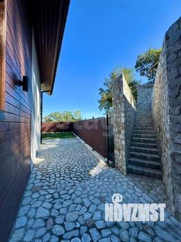 Дом 234м&sup2;, 2-этажный, участок 8 сот.  