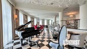 Дом 1600м², 4-этажный, участок 52 сот.  