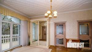 Дом 310м², 4-этажный, участок 10 сот.  