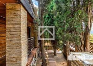 Дом 315м&sup2;, 2-этажный, участок 30 сот.  