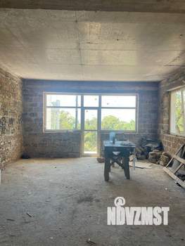 Дом 312м&sup2;, 3-этажный, участок 6 сот.  