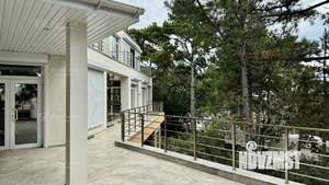 Дом 289м&sup2;, 3-этажный, участок 15 сот.  