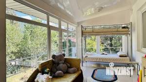 Дом 230м², 3-этажный, участок 22 сот.  