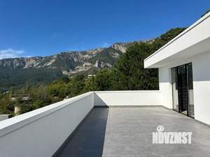 Дом 270м², 3-этажный, участок 6 сот.  