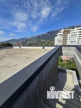 Дом 285м², 3-этажный, участок 4 сот.  