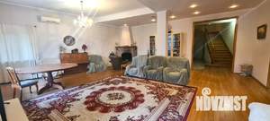 Дом 617м², 3-этажный, участок 18 сот.  