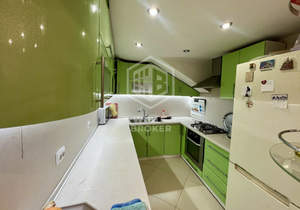 Дом 150м&sup2;, 3-этажный, участок 4 сот.  