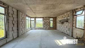 Дом 150м&sup2;, 3-этажный, участок 1 сот.  