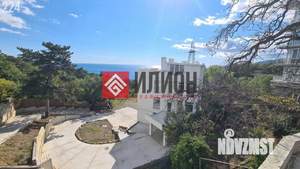 Дом 750м², 3-этажный, участок 26 сот.  