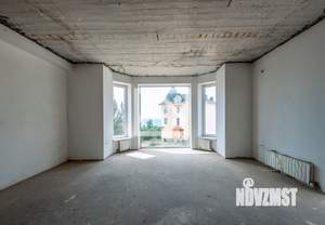 Дом 440м², 4-этажный, участок 11 сот.  