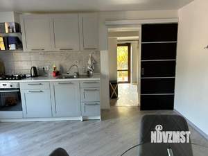 Дом 224м&sup2;, 3-этажный, участок 8 сот.  