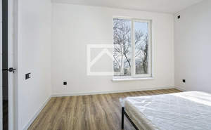 Дом 210м&sup2;, 3-этажный, участок 4 сот.  