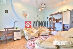 Дом 400м², 3-этажный, участок 4 сот.  